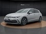 Volkswagen Golf 1.5 eTSI R-Line Business | NIEUW BINNEN | Navigatie | Camera | ACC | IQ Light | 17" |