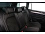 Volkswagen Passat Variant R-Line Business 1.5 TSI 150pk DSG Automaat Trekhaak, Panoramadak, LED matrix koplampen, Elektrische achterklep, Achteruitrijcamera