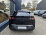 Peugeot 3008 1.2 Hybrid 145 GT | € 7000,- DEMO VOORDEEL | Automaat | Afneembare Trekhaak 1200KG | 360 Graden Camera | AGR Stoelen met verwarming | Panorama Navigatie | Keyless Entry | Stoel & Stuur Verwarming | Dodehoek detectie | Climate Control | LED Verlichting | 19 Inch Lichtmetalen Velgen | Camera | Half Lederen bekleding |