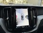 Volvo XC60 2.0 T6 Plug-in hybrid AWD Ultimate Dark 360 Camera | Head Up Display | Stoel en Stuur verwarming