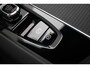Volvo XC60 2.0 T6 Plug-in hybrid AWD Plus Black Edition Adaptive Cruise & Pilot Assist | Panoramisch Schuif-/Kanteldak | 360-Camera | Harman Kardon Premium Audio | Draadloze Telefoonlader