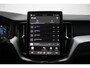 Volvo XC60 2.0 T6 Plug-in hybrid AWD Plus Black Edition Adaptive Cruise & Pilot Assist | Panoramisch Schuif-/Kanteldak | 360-Camera | Harman Kardon Premium Audio | Draadloze Telefoonlader