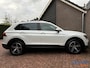 Volkswagen Tiguan 2.0 TSI 4Motion Highline | Camera | Trekhaak | Virtual | Navi | ACC