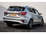 MG MG5 MG5 Electric Long Range Luxury 61 kWh Leer/ Camera/ Navigatie/ Carplay/ Stoelverwarming/ Dab