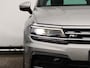 Volkswagen Tiguan 1.4 TSI ACT R-Line 150PK | Led Plus | Panoramadak | Trekhaak | Navigatie | Stoelverwarming | Digitaal dashboard
