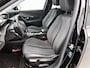 Peugeot e-2008 EV Blue Lease Allure 50 kWh 136pk Automaat | 1ste Eigenaar | Navigatie | Climate Control | Adaptieve Cruise Control | Achteruitrijcamera | LED | 17" Lichtmetalen Velgen | Verwarmbare Voorstoelen | Apple Carplay/Android Auto |