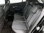 Peugeot e-2008 EV Blue Lease Allure 50 kWh 136pk Automaat | 1ste Eigenaar | Navigatie | Climate Control | Adaptieve Cruise Control | Achteruitrijcamera | LED | 17" Lichtmetalen Velgen | Verwarmbare Voorstoelen | Apple Carplay/Android Auto |