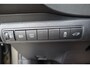 Toyota Corolla Touring Sports DYNAMIC FACELIFT BLIND-SPOT KEYLESS STOELVERW EL-ACHTERKLEP PARK-SENSOREN VOOR/ACHTER 17'' LM-VELGEN NAVI LED APPLE/ANDROID NL-AUTO