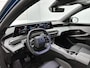 Peugeot e-5008 SUV Allure Avantage 73 kWh 210pk | Accu SOH 99,1% | 502km WLTP Actieradius | Navigatie | 360° Camera | Verwarmd stuurwiel | Adaptieve Cruise Control | Climate Control | Parkeersensoren v+a | Dodehoeksensor | Led koplampen | Keyless | Draadloze Apple Carplay / Android Auto + Telefoonlader | Donker getint glas | 19" Lichtmetalen velgen |