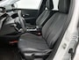 Peugeot e-208 EV Allure Pack 50 kWh 136pk Automaat | Navigatie | Climate Control | Cruise Control | Achteruitrijcamera | Parkeersensoren Achter | DAB Ontvanger | LED | 16" Lichtmetalen Velgen | Apple Carplay/Android Auto |