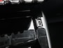 Peugeot e-208 EV Allure Pack 50 kWh 136pk Automaat | Navigatie | Climate Control | Cruise Control | Achteruitrijcamera | Parkeersensoren Achter | DAB Ontvanger | LED | 16" Lichtmetalen Velgen | Apple Carplay/Android Auto |