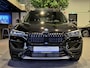 BMW X1 xDrive25e High Executive Sportline | Panorama | Trekhaak | Camera | HUD | 19" | Carplay