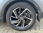 Toyota C-HR 2.0 Hybrid Bi-Tone **TREKHAAK/ NAVIGATIE/ DODEHOEKDETECTIE/ 36 MAANDEN GARANTIE**