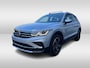 Volkswagen Tiguan 1.4 TSI 245pk eHybrid Elegance DSG Automaat Panoramadak / LED Matrix verlichting / Navigatie / PDC+Camera / App-Connect Stoel en Stuurverwarming / Elektr. a. klep / Side-en lane assist / Ergo active stoel
