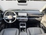 Hyundai Kona 1.6 GDI 141pk HEV Premium Sky | Premium audio | 360 camera | Bestuurdersstoel met geheugen | Adaptive cruise control | Dodehoek detectie | Full LED koplampen | Schuif-kanteldak | Stoelverwarming | Stoelventilatie | Stuurverwarming