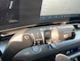 Hyundai Kona 1.6 GDI 141pk HEV Premium Sky | Premium audio | 360 camera | Bestuurdersstoel met geheugen | Adaptive cruise control | Dodehoek detectie | Full LED koplampen | Schuif-kanteldak | Stoelverwarming | Stoelventilatie | Stuurverwarming
