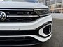 Volkswagen T-Roc 1.5 TSI 150pk R-Line DSG Automaat Panoramadak / Leder / IQ LED verlichting / 19"LM / Navigatie / App-connect / Camera Stoel+stuur verwarming / Elctr. a.klep / PDC