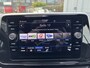 Volkswagen T-Roc 1.5 TSI 150pk R-Line DSG Automaat Panoramadak / Leder / IQ LED verlichting / 19"LM / Navigatie / App-connect / Camera Stoel+stuur verwarming / Elctr. a.klep / PDC