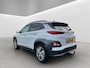 Hyundai Kona Electric EV 64kWh 204pk | Camera | Premium Audio | Carplay | Adaptive cruise control | Trekhaak | Dodehoek detectie | Head-up display | Keyless entry | Navigatie