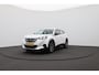 Peugeot e-2008 EV Active Pack 50 kWh LED | 16" Lichtmetaal | Parkeersensoren Achter | Carplay | Cruise | Bluetooth | Climate Control | Airco (automatisch) | Apple Carplay/Android Auto|telefoonintegratie premium | Bluetooth telefoonvoorbereiding