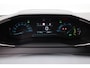Peugeot e-2008 EV Active Pack 50 kWh LED | 16" Lichtmetaal | Parkeersensoren Achter | Carplay | Cruise | Bluetooth | Climate Control | Airco (automatisch) | Apple Carplay/Android Auto|telefoonintegratie premium | Bluetooth telefoonvoorbereiding