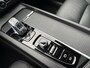 Volvo XC60 2.0 T8 Twin Engine AWD Momentum | Schuif/kanteldak | Trekhaak | Leder | Intellisafe Pro |