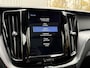 Volvo XC60 2.0 T8 Twin Engine AWD Momentum | Schuif/kanteldak | Trekhaak | Leder | Intellisafe Pro |