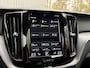 Volvo XC60 2.0 T8 Twin Engine AWD Momentum | Schuif/kanteldak | Trekhaak | Leder | Intellisafe Pro |