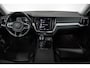 Volvo V60 T6 Twin Engine AWD Inscription | Panoramadak | Stoelverwarming | Parkeersensoren voor + achter | Parkeerverwarming | Comfortstoelen | Navigatie | Lederen Bekleding |