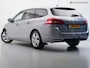 Peugeot 308 SW 1.2 PureTech Blue Lease Active Luxe (APPLE CARPLAY,LED,CLIMATE,CRUISE,CAMERA,PARKEERSENSOREN,TREKHAAK,LM-VELGEN)