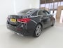 Mercedes-Benz A-klasse BUSINESS SOLUTION AMG I SCHUIFDAK I SFEERVERLICHTING I CARPLAY I CAMERA