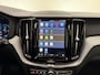 Volvo XC60 T6 350pk AWD Plus Dark / Panorama dak / 360 camera / ACC / BLIS / Elektr stoelen / Trekhaak / Stoel/- stuurverwarming /