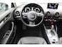 Audi A3 Sportback 1.4 e-tron PHEV Attraction Pro Line plus 2015 | CarPlay | Goed Onderhouden | Airco | Cruise Control | Stoelverwarming | Achteruitrij Camera | Elektrische Stoelen | Stuurwiel Bediening | Onderhoudshistorie
