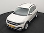 Volkswagen T-Cross 1.0 TSI Life 96pk Dealer O.H | Voorstoelen Verwarmd | Apple Carplay | Navigatie | DAB | Front Assist | Climate Control |