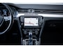 Volkswagen Passat Variant 1.4 TSI GTE Highline I Panorama I Elek.Trekhaak I Camera I ACC I 1e-eig. I Dealer-onderhouden