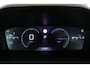 Peugeot 208 Allure | 16" Lichtmetalen velgen 'ELBORN' | Climate Control | Dashboard en deurpanelen in kunststof met carboneffect