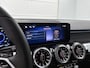 Mercedes-Benz EQB 250+ Business Solution 71 kWh |  Widescreen display | Stoelverwarming voor | Sfeerverlichting | Parkeerpakket met achteruitrijcamera | Highbeam Assist | EASY PACK achterklep |