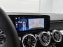 Mercedes-Benz EQB 250+ Business Solution 71 kWh |  Widescreen display | Stoelverwarming voor | Sfeerverlichting | Parkeerpakket met achteruitrijcamera | Highbeam Assist | EASY PACK achterklep |