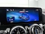 Mercedes-Benz EQA 250+ Business Solution AMG 71 kWh Nightpakket | Premium pakket | Smartphone integratie | Panoramaschuifdak | Head-up display | Burmester® 3D surround sound systeem | Parkeerpakket met 360°-camera |