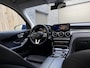 Mercedes-Benz GLC 300e 4MATIC Automaat | Vol leer | LED verlichting | Stoelverwarming | Elektrisch verstelbare stoelen | Blauw metallic | Climate & Cruise control | Getint glas | DAB | Achteruitrijcamera
