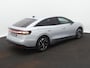 Volkswagen ID.7 Pro Business 77 kWh 286PK | Automaat | Navigatie | 19'' Lichtmetaal | Ergo-Active voorstoelen | 360 graden camera | Apple Carplay/Android Auto | Head-Up display | Side Assist | Sfeerverlichting interieur |
