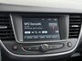 Opel Crossland T 131PK AUT-6 Apple Carplay Android Auto Navi* Ecc Cruise Control Camera Stoel+Stuurverwarming Pdc Elegance DAB Bluetooth Lane Assist Led Winter Pakket Parkeer Pakket Mooie en complete Opel Crossland! € 32.000 nieuw! EURO6