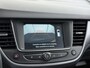Opel Crossland T 131PK AUT-6 Apple Carplay Android Auto Navi* Ecc Cruise Control Camera Stoel+Stuurverwarming Pdc Elegance DAB Bluetooth Lane Assist Led Winter Pakket Parkeer Pakket Mooie en complete Opel Crossland! € 32.000 nieuw! EURO6