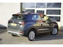 Volkswagen T-Cross 1.0 TSI Life BJ2020 Lmv 16" | Led | App-Connect | Airco | Cruise control | Getint glas