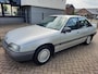 Opel Omega Youngtimer 2.0i GL kat. 66000KM