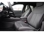 Audi Q3 1.5 200kW e-hybrid S edition 272PK / 200kW DSG, Panoramadak, trekhaak, S-Line in- en exterieur, leder / kunstlederen bekleding, exterieur pakket zwart optiek virtual cockpit plus met 11,9 " Oled MMI navigatie plus PRO Ambiente verlichting verwarmbaar sportstuurwiel afgevlakt Audi Phone box privacy glas tech plus pakket 3 zone clima 4 jaar garantie tot 120.000km zwarte hemel comfort sleutel met elektrische achterklep 20" LMV Tripod Feature pakket digitale LED Matrix Led achterlichten PRO