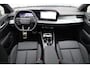 Audi Q3 1.5 200kW e-hybrid S edition 272PK / 200kW DSG, Panoramadak, trekhaak, S-Line in- en exterieur, leder / kunstlederen bekleding, exterieur pakket zwart optiek virtual cockpit plus met 11,9 " Oled MMI navigatie plus PRO Ambiente verlichting verwarmbaar sportstuurwiel afgevlakt Audi Phone box privacy glas tech plus pakket 3 zone clima 4 jaar garantie tot 120.000km zwarte hemel comfort sleutel met elektrische achterklep 20" LMV Tripod Feature pakket digitale LED Matrix Led achterlichten PRO