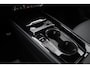 Audi Q3 1.5 200kW e-hybrid S edition 272PK / 200kW DSG, Panoramadak, trekhaak, S-Line in- en exterieur, leder / kunstlederen bekleding, exterieur pakket zwart optiek virtual cockpit plus met 11,9 " Oled MMI navigatie plus PRO Ambiente verlichting verwarmbaar sportstuurwiel afgevlakt Audi Phone box privacy glas tech plus pakket 3 zone clima 4 jaar garantie tot 120.000km zwarte hemel comfort sleutel met elektrische achterklep 20" LMV Tripod Feature pakket digitale LED Matrix Led achterlichten PRO