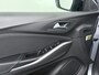 Opel Grandland X 1.2T 131PK Trekhaak Navi Ecc Pdc Apple Carplay Android Auto Cruise Control Edition Lmv Licht-Regensensor Verkeersbordherkenning PrivacyGlas IntelliLink Bluetooth Origineel Nederlandse Auto 1.400KG Trekgewicht! Bij ons volledig Onderhouden