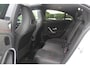 Mercedes-Benz A-klasse 180 d Business Solution AMG / A35 AMG Look / Panoramadak / Camera / 19'' / Leder&Alcanatara / Nightpakket / Cruise Control